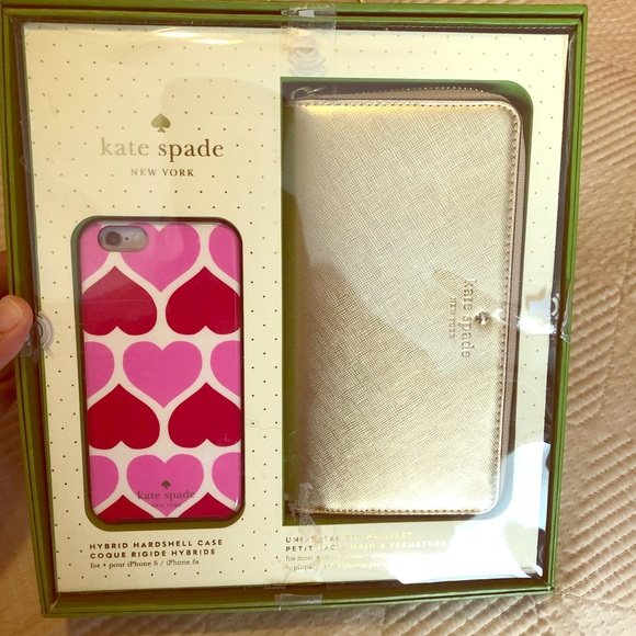 kate spade Handbags - Kate Spade Wristlet Set